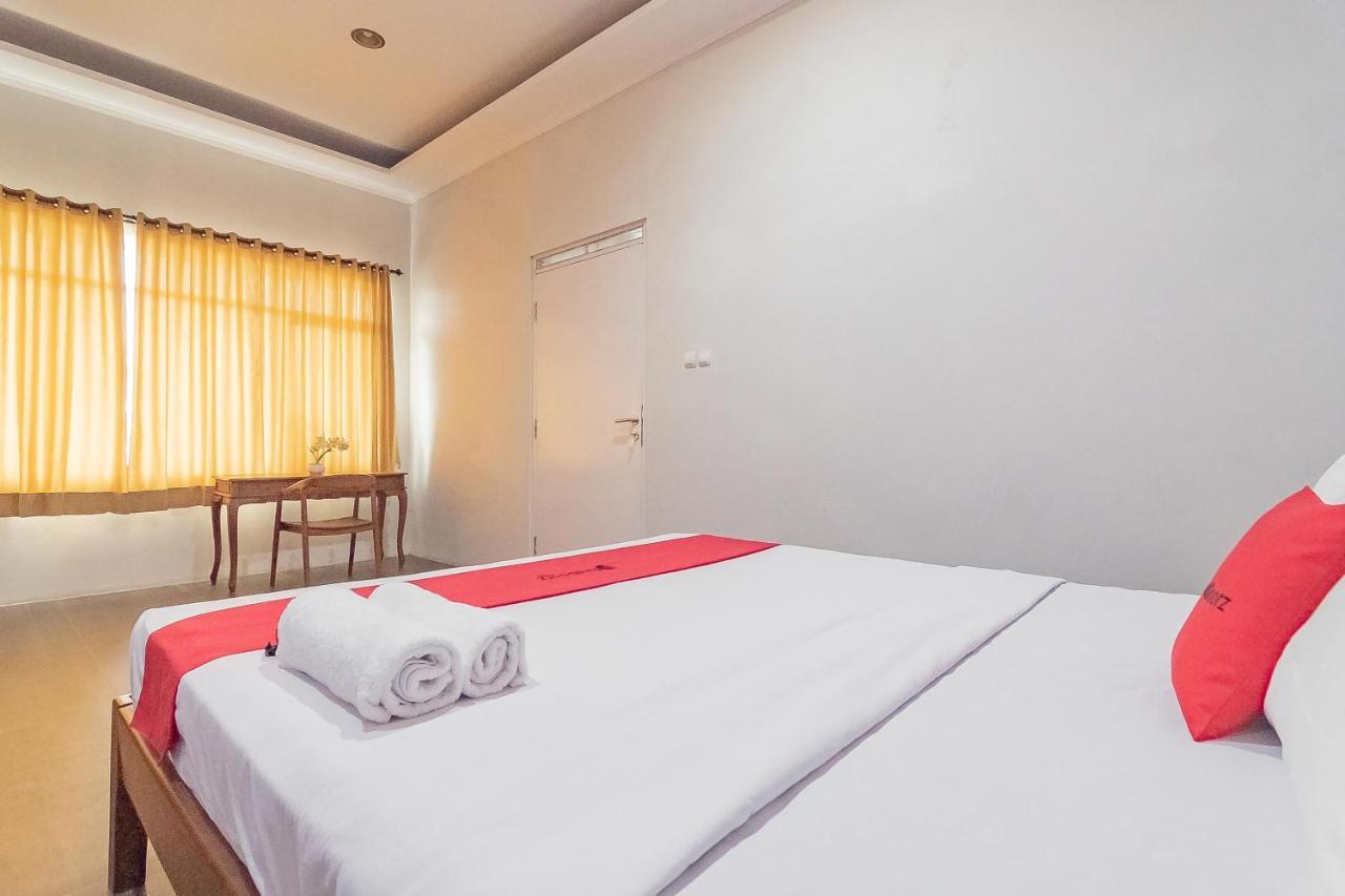 Reddoorz Resort Syariah Near D'Castello Ciater Subang Eksteriør bilde