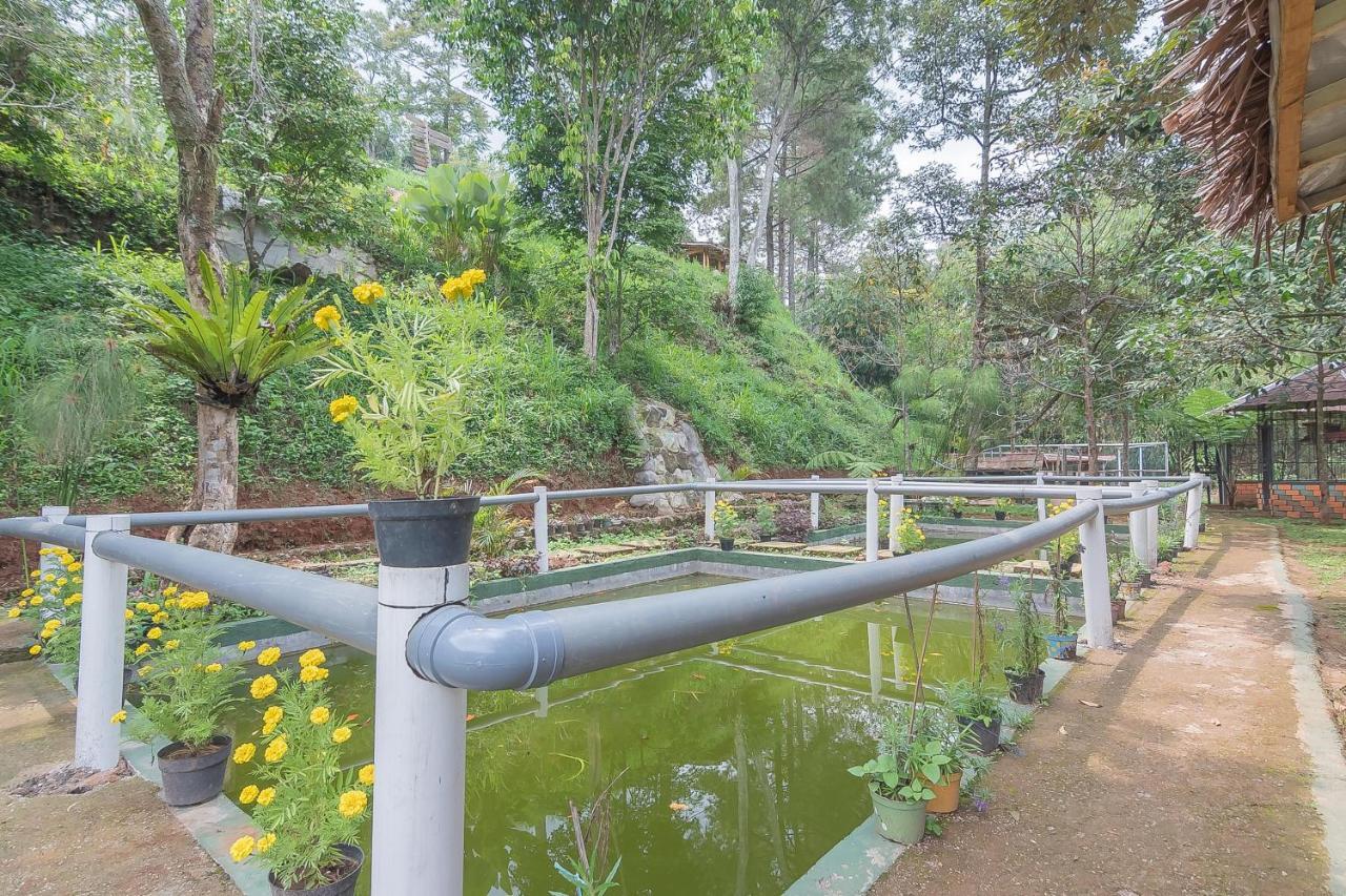Reddoorz Resort Syariah Near D'Castello Ciater Subang Eksteriør bilde