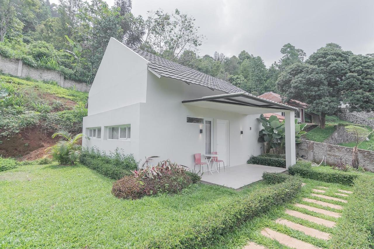 Reddoorz Resort Syariah Near D'Castello Ciater Subang Eksteriør bilde