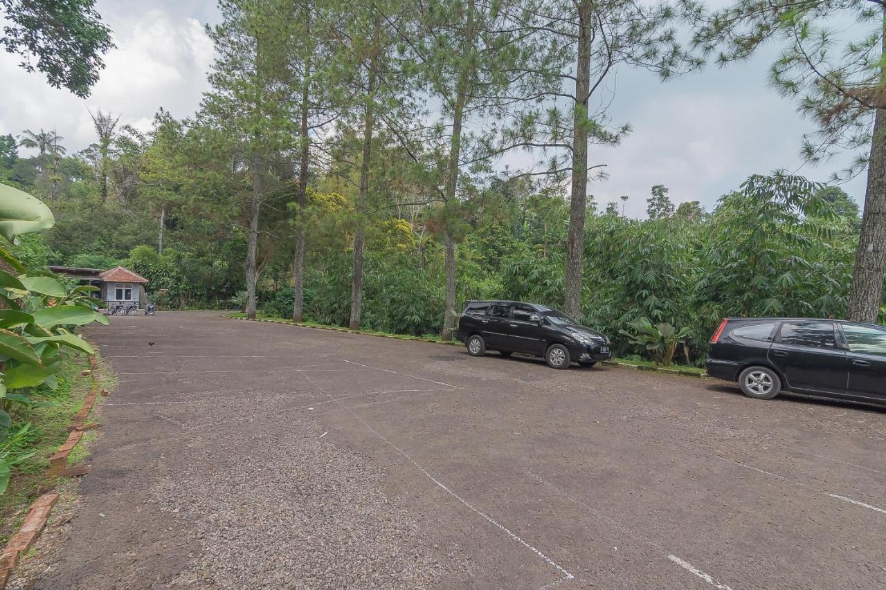 Reddoorz Resort Syariah Near D'Castello Ciater Subang Eksteriør bilde