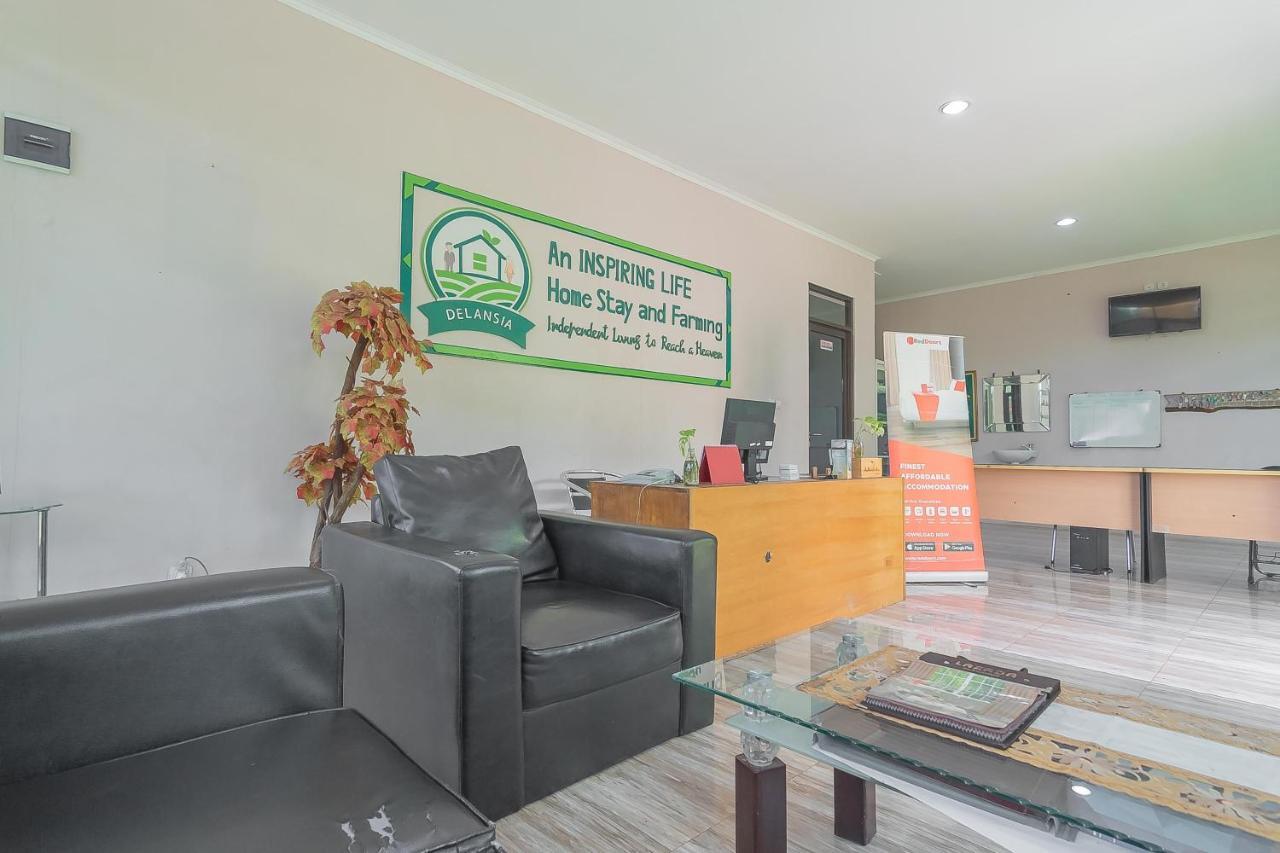 Reddoorz Resort Syariah Near D'Castello Ciater Subang Eksteriør bilde